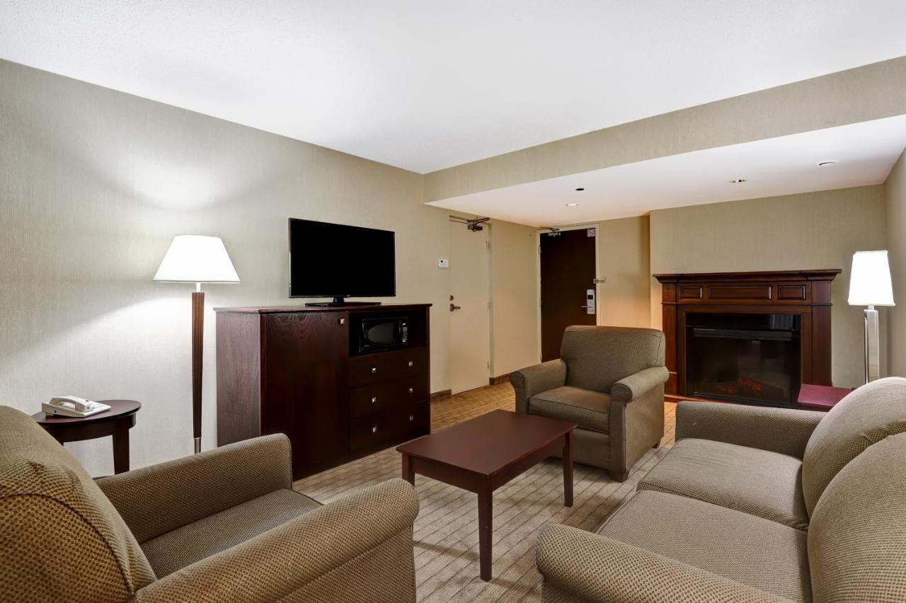 Holiday Inn Guelph Hotel & Conference Centre, An Ihg Hotel Dış mekan fotoğraf